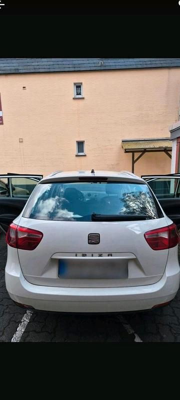 Gebraucht Seat Ibiza ST 86 PS (63 kW) 2011 Weiß Kombi