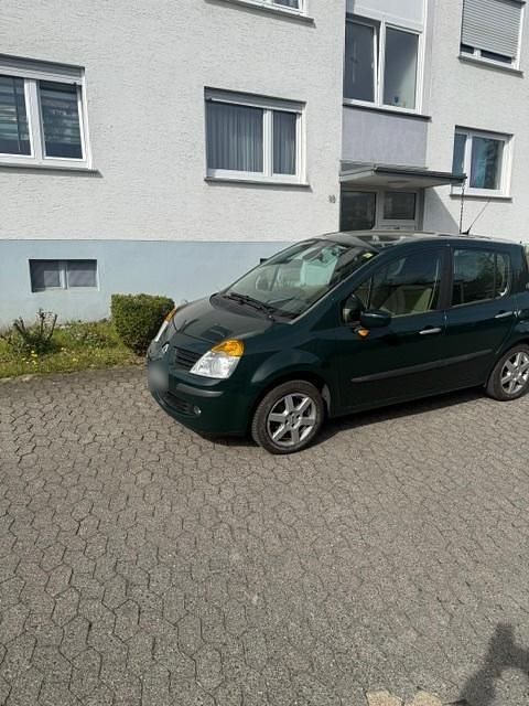 Second-hand Renault Modus 110 CP (80 kW) 2006 Verde Monovolum