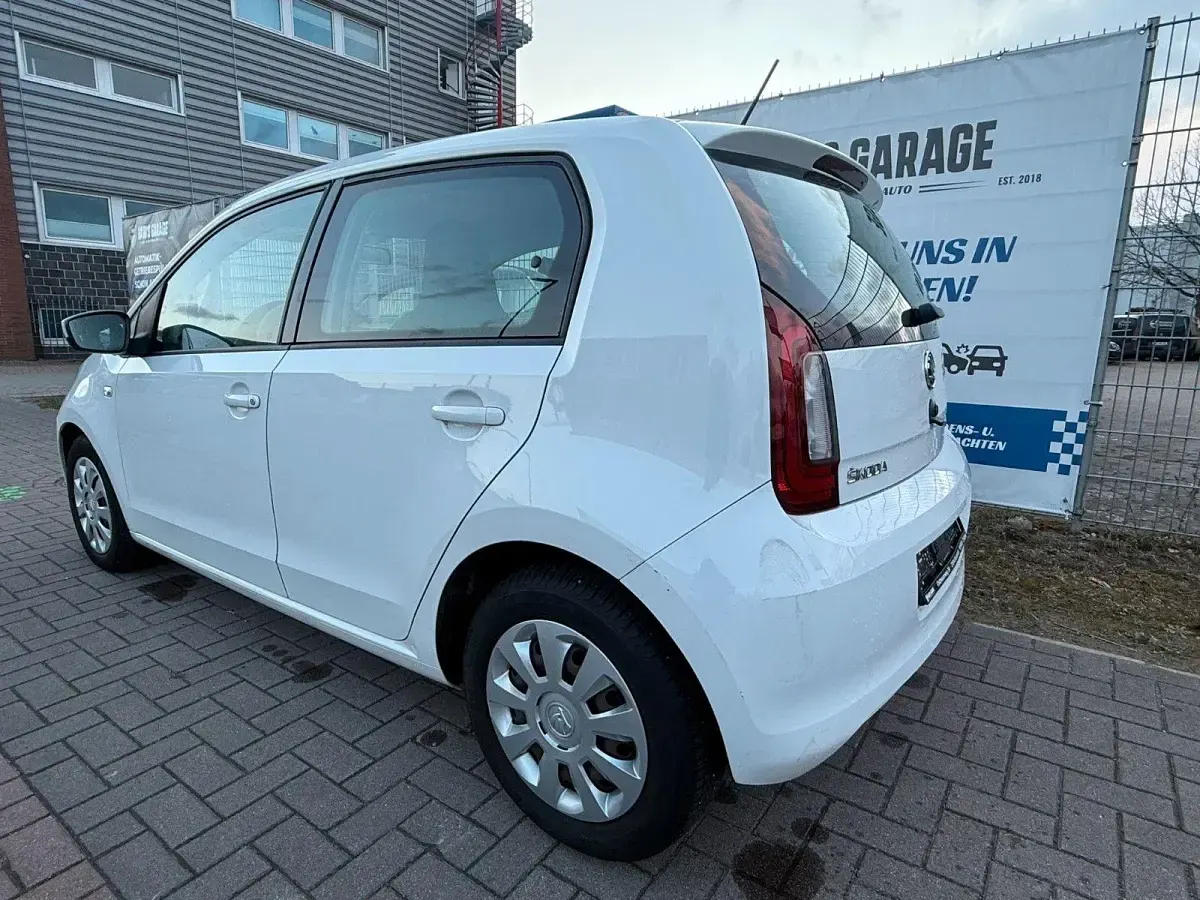 Gebraucht Skoda Citigo 60 PS (44 kW) 2018 Weiß Kleinwagen