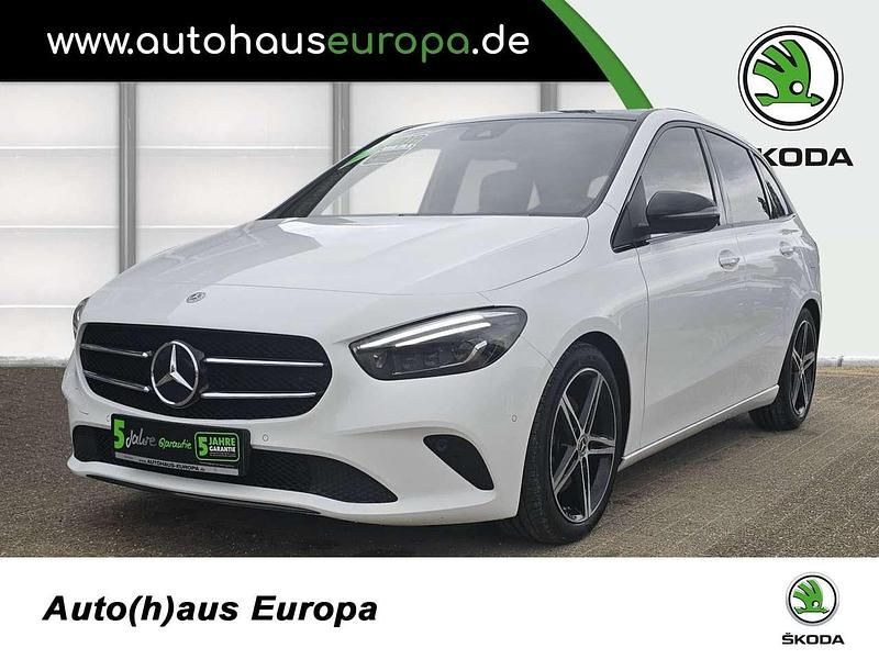 Polarweiss unilack Gebraucht 2022 Mercedes B220 Progressive Van / Kleinbus | 28.790 € (Superpreis) - Bild 1/4