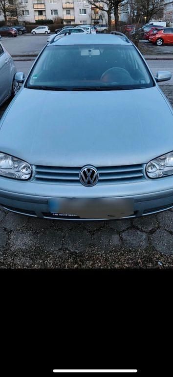 Blau Gebraucht 2004 VW Golf IV Pacific Kombi | 2.899 € (Fairer Preis) - Bild 1/4
