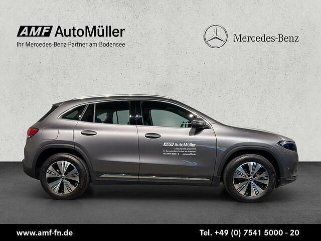 Gebraucht Mercedes EQA250 Advanced 139 kW (190 PS) 2023 lack mountaingrau SUV