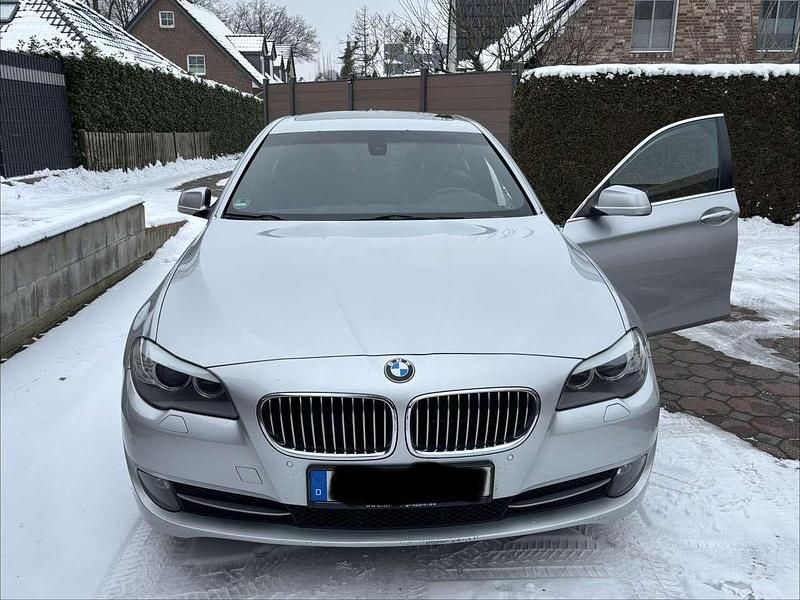 Gebraucht BMW 525 204 PS (150 kW) 2010 Grau Limousine