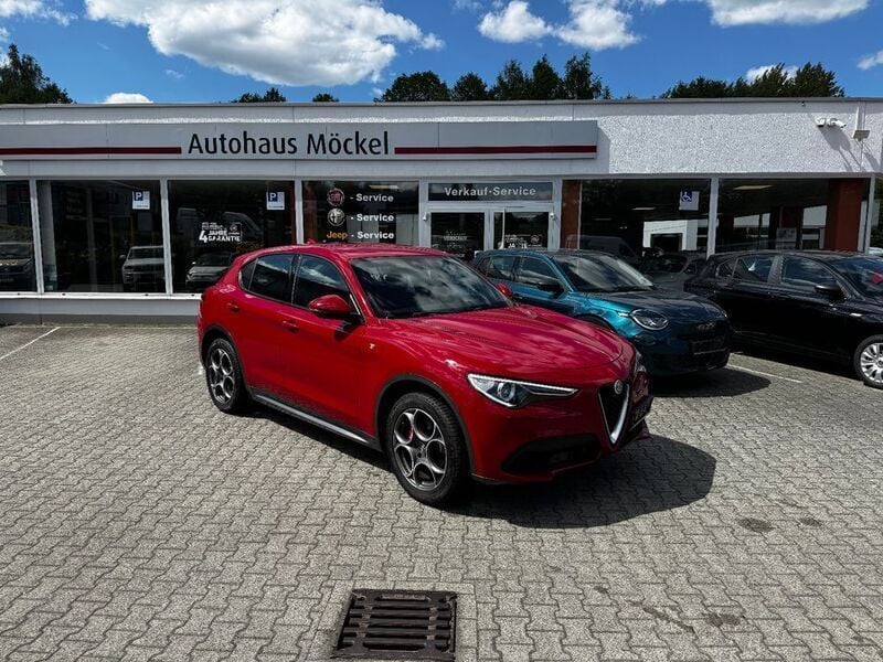 Rot Gebraucht 2023 Alfa Romeo Stelvio Ti SUV | 36.890 € (Superpreis) - Bild 1/4