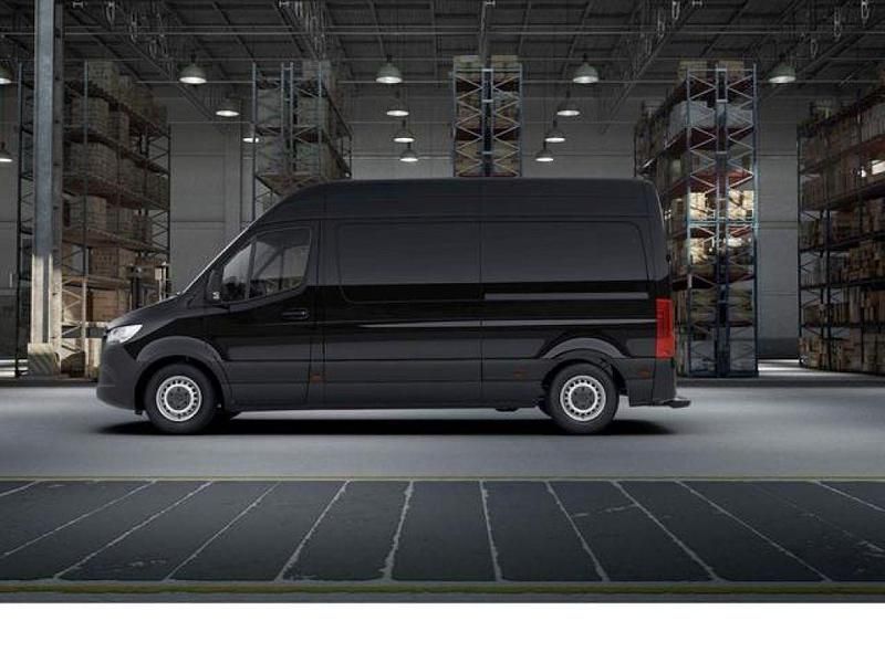 Gebraucht Mercedes Sprinter 143 PS (105 kW) 2020 Tiefschwarz Van