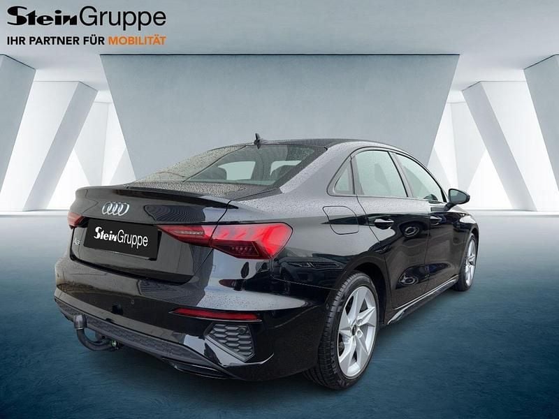 Używany Audi A3 S-Line 110 KM (80 kW) 2023 Czarny Sedan/Limuzyna