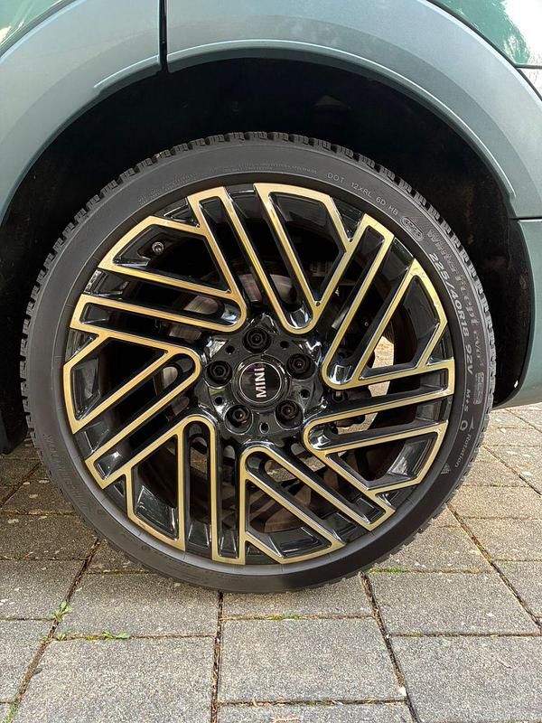 Gebraucht Mini Cooper S Untold Edition 178 PS (130 kW) 2022 Grün Kleinwagen