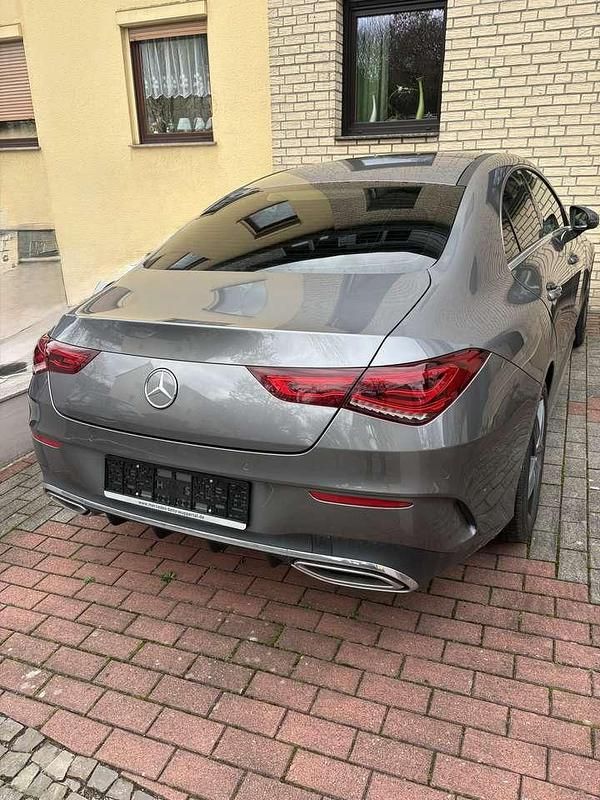 Gebraucht Mercedes CLA200 163 PS (119 kW) 2022 Coupé