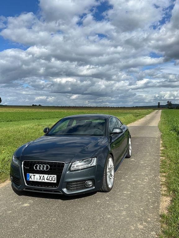 Grau Gebraucht 2007 Audi A5 Sport Coupé | 12.900 € (Teuer) - Bild 1/4