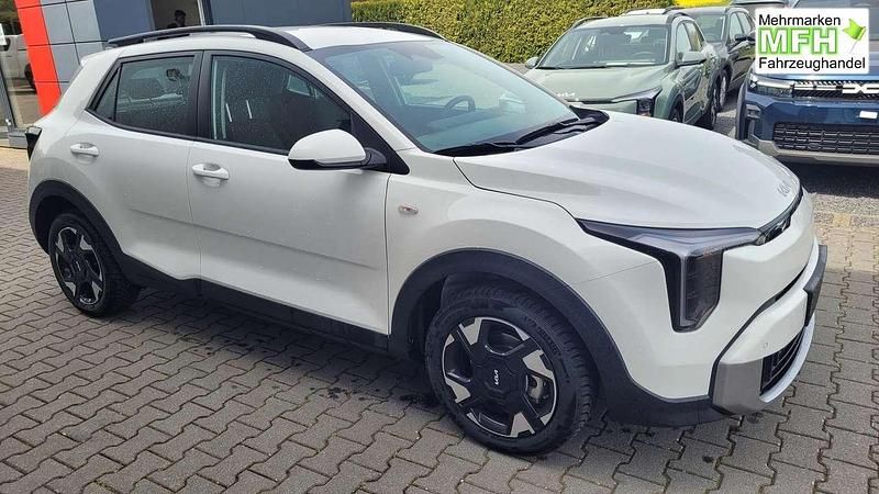 Neu Kia Stonic Silver 101 PS (74 kW) 2026 Weiß SUV