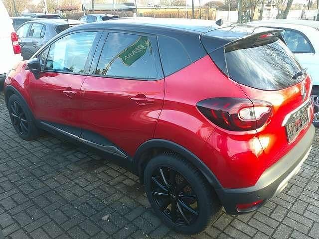 Gebraucht Renault Captur Intens 118 PS (86 kW) 2018 Rot SUV