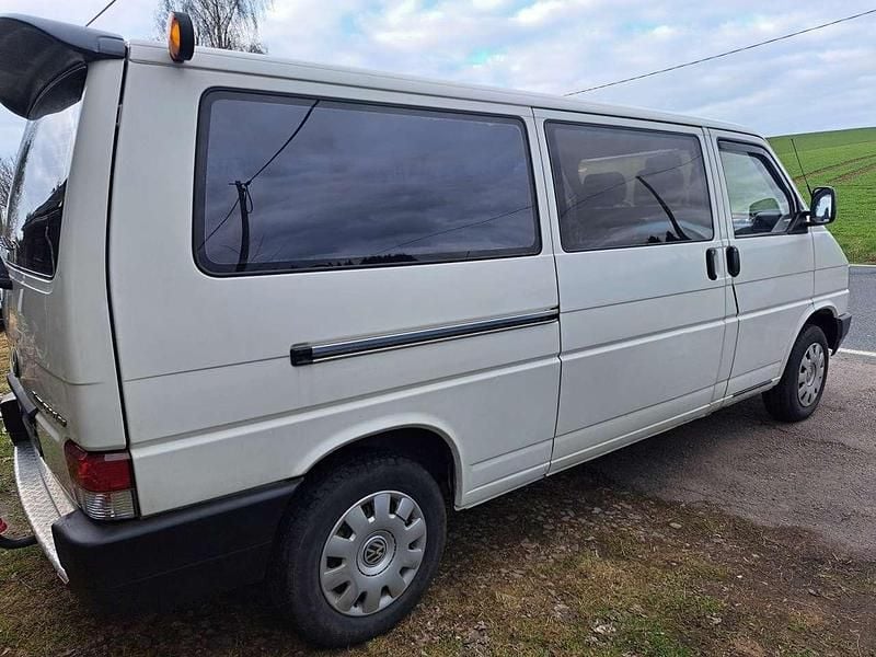 Gebraucht VW Caravelle 68 PS (50 kW) 1995 Weiß Van