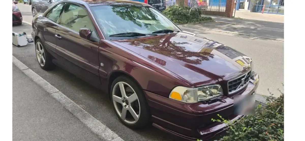 Gebraucht Volvo C70 239 PS (175 kW) 1997 Rot Coupé