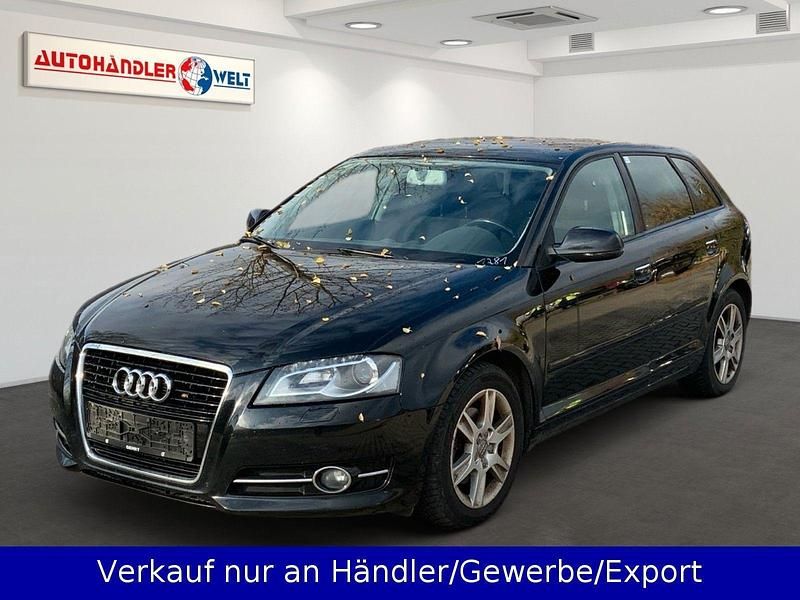 Schwarz Gebraucht 2010 Audi A3 Ambition Limousine | 2.699 € (Superpreis) - Bild 1/3
