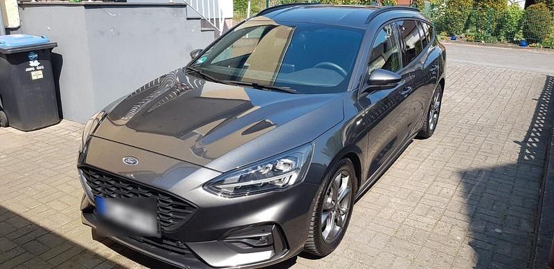 Usata Ford Focus ST-Line 150 CV (110 kW) 2019 Grigio Station wagon