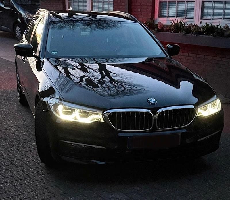 Gebraucht BMW 525 231 PS (169 kW) 2018 Schwarz Kombi