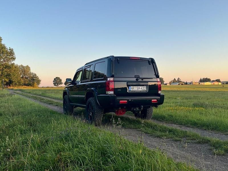 Gebraucht Jeep Commander Overland 218 PS (160 kW) 2007 Schwarz SUV