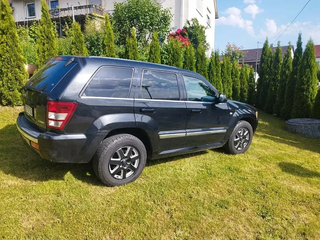 Gebraucht Jeep Grand Cherokee Limited 218 PS (160 kW) 2007 Schwarz SUV