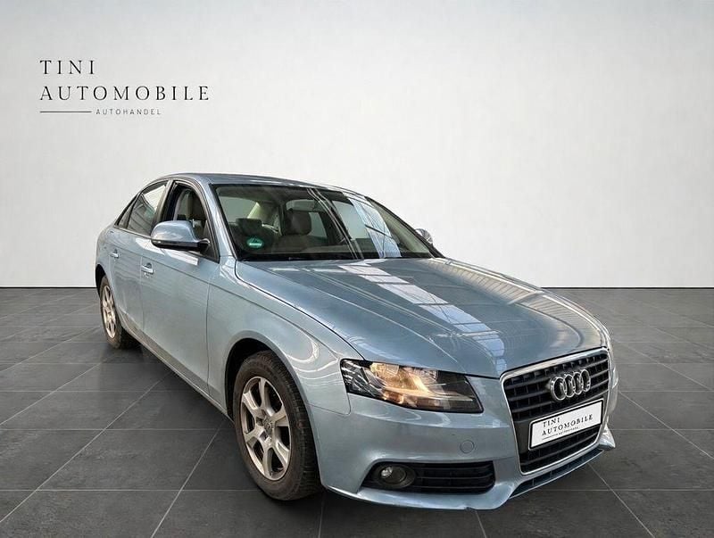 Gebraucht Audi A4 Attraction 120 PS (88 kW) 2008 Blau Limousine