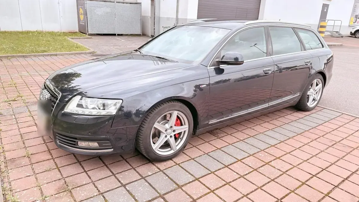 Gebraucht Audi A6 239 PS (175 kW) 2011 Blau Kombi