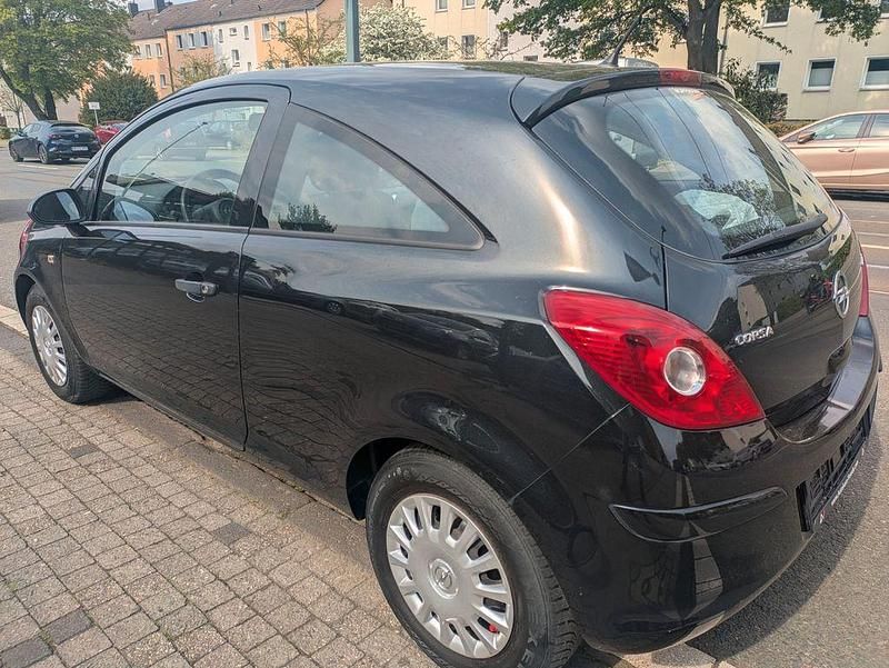 Gebraucht Opel Corsa Selection 69 PS (50 kW) 2012 Schwarz Kleinwagen