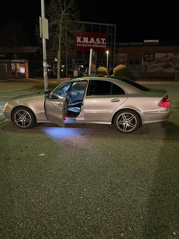 Usata Mercedes E320 224 CV (164 kW) 2005 Berlina