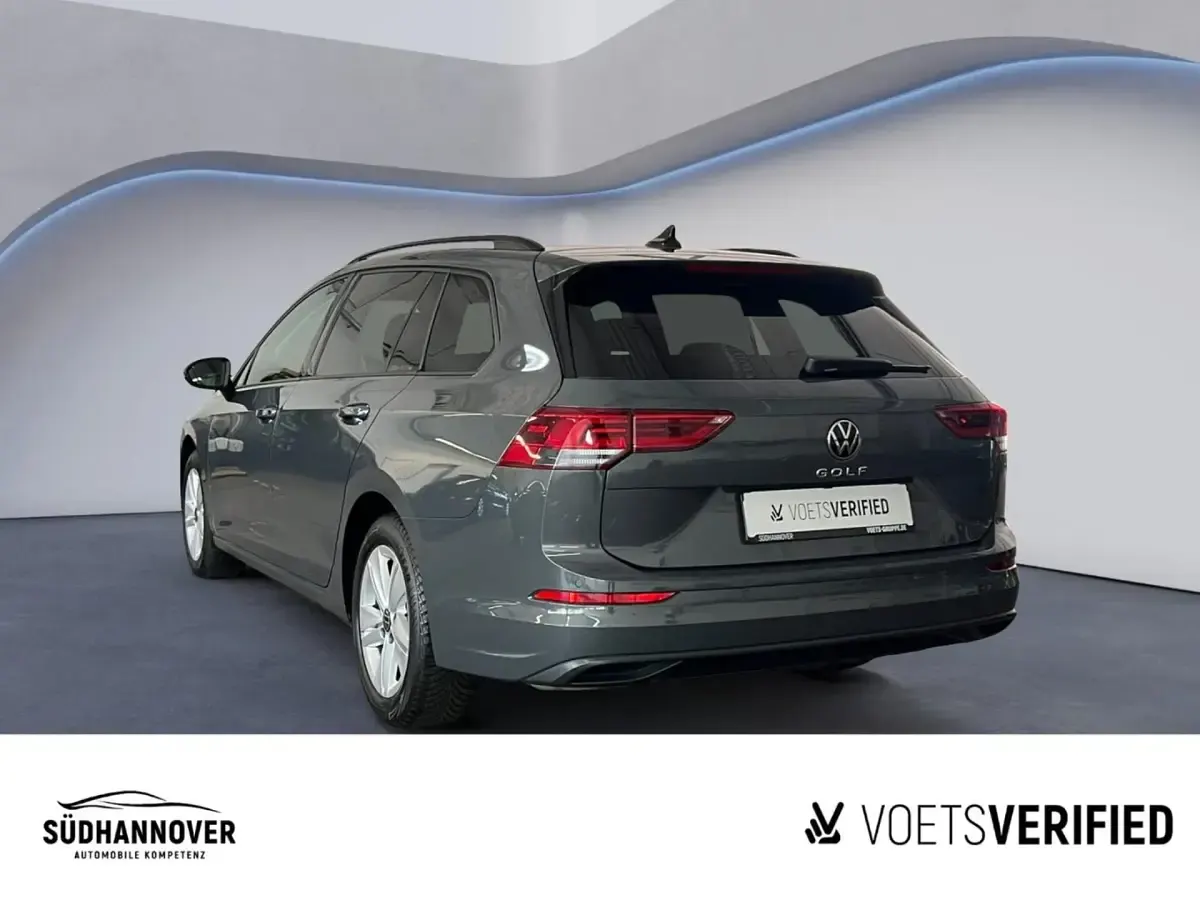 Gebraucht VW Golf VII Life 150 PS (110 kW) 2021 Grau Kleinwagen