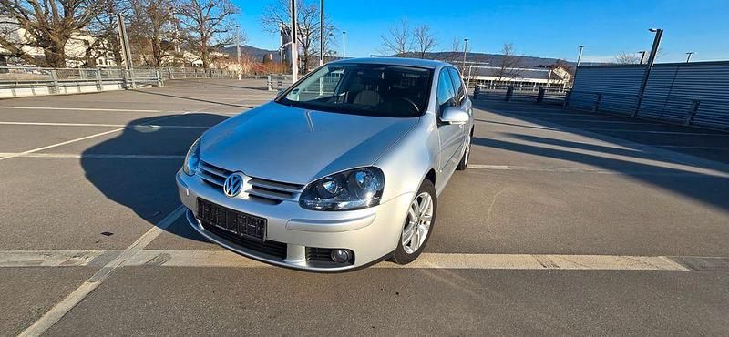 Silber Gebraucht 2008 VW Golf VI Edition Limousine | 5.000 € (Guter Preis) - Bild 1/4