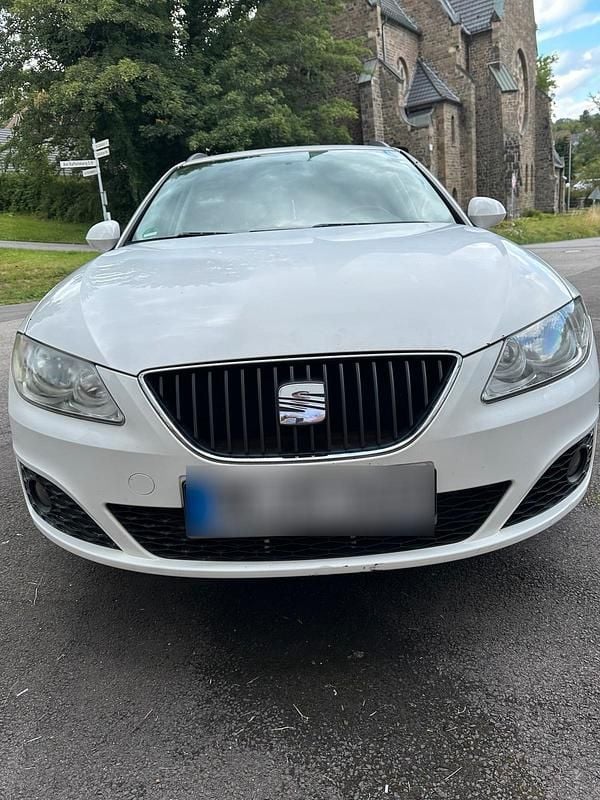 Gebraucht Seat Exeo Reference 120 PS (88 kW) 2012 Weiß Kombi