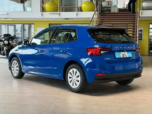 Gebraucht Skoda Fabia Easy 65 PS (47 kW) 2023 Blau Kleinwagen