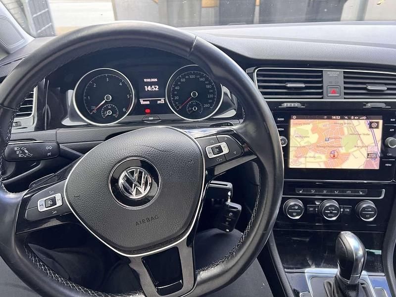 Gebraucht VW Golf VII Join 150 PS (110 kW) 2018 Limousine