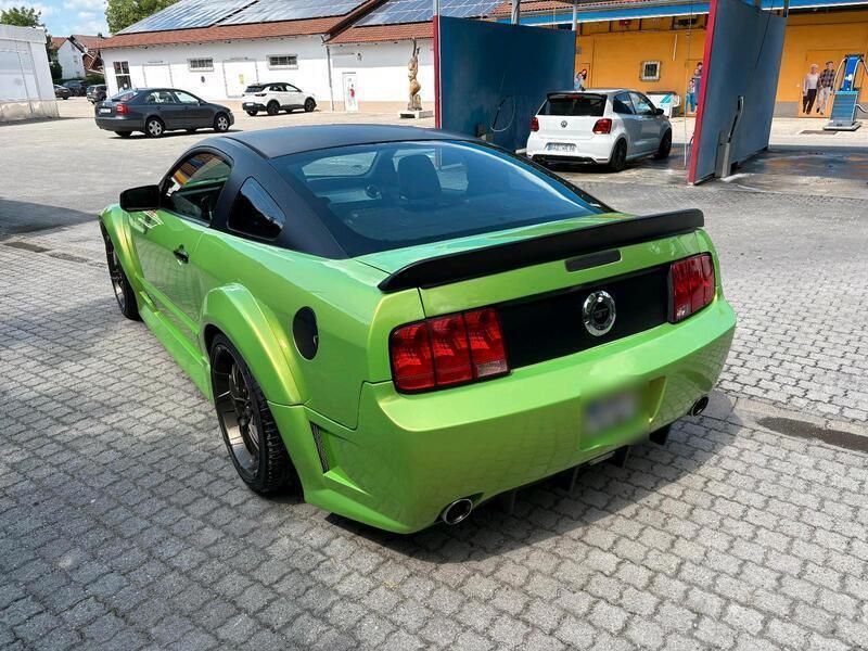 Grün Gebraucht 2007 Ford Mustang Coupé | 17.500 € - Bild 1/4