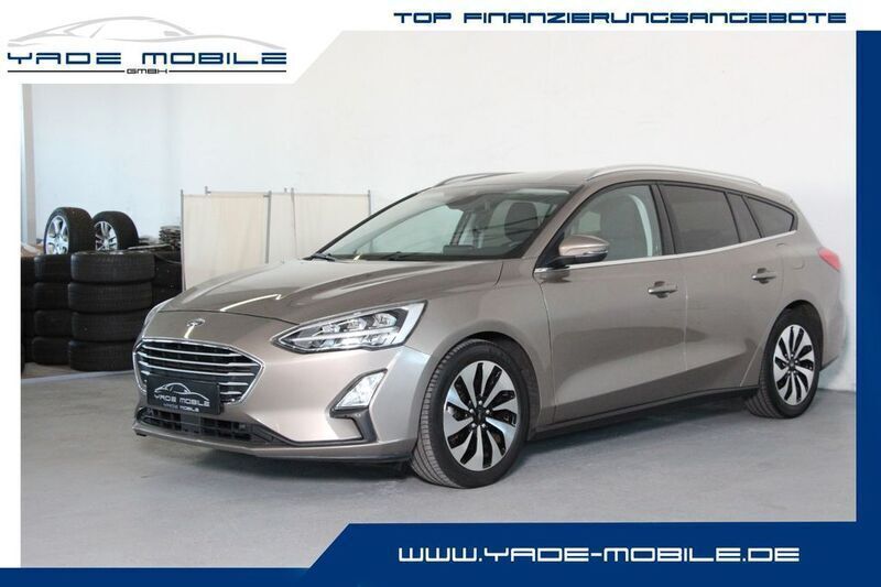 Pyritsilber metallic Gebraucht 2019 Ford Focus Kombi | 15.500 € (Fairer Preis) - Bild 1/4