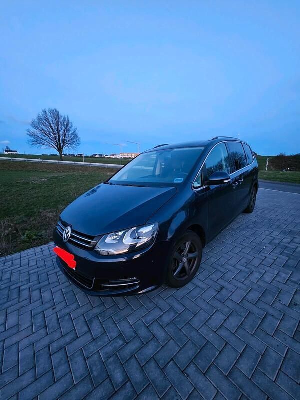 Blau Gebraucht 2011 VW Sharan Van / Kleinbus | 11.500 € (Teuer) - Bild 1/1