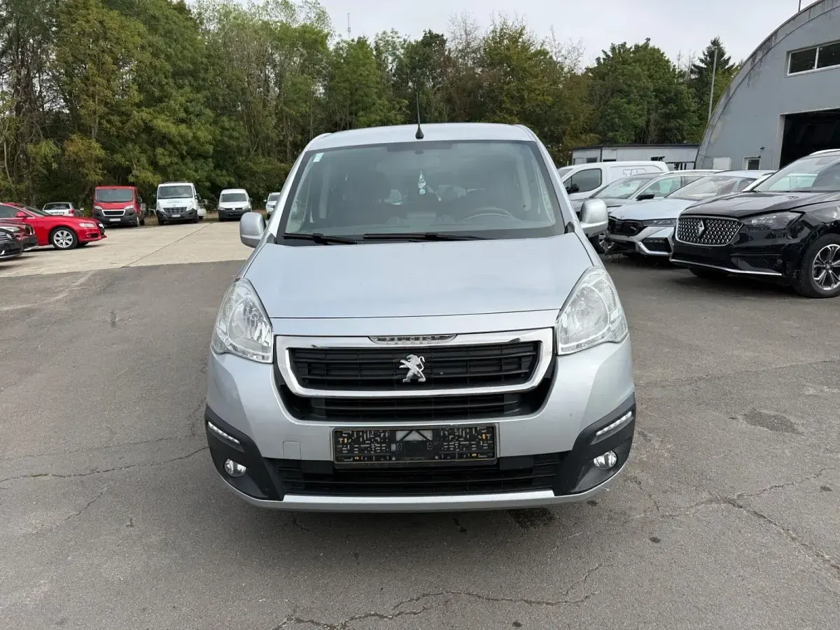 Gebraucht Peugeot TePee Outdoor 120 PS (88 kW) 2017 Kombi