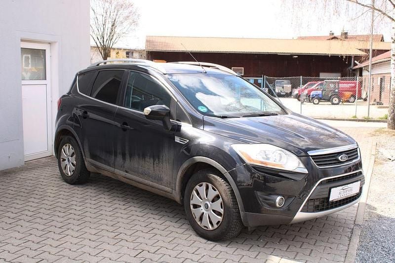 Gebraucht Ford Kuga Titanium 136 PS (100 kW) 2009 Schwarz SUV