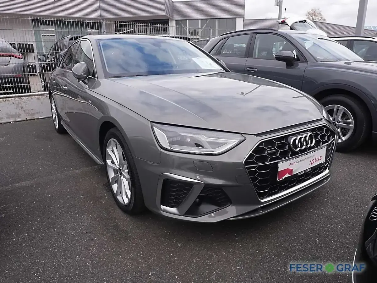 Gebraucht Audi A4 S-Line 286 PS (210 kW) 2023 Chronosgrau metallic Limousine