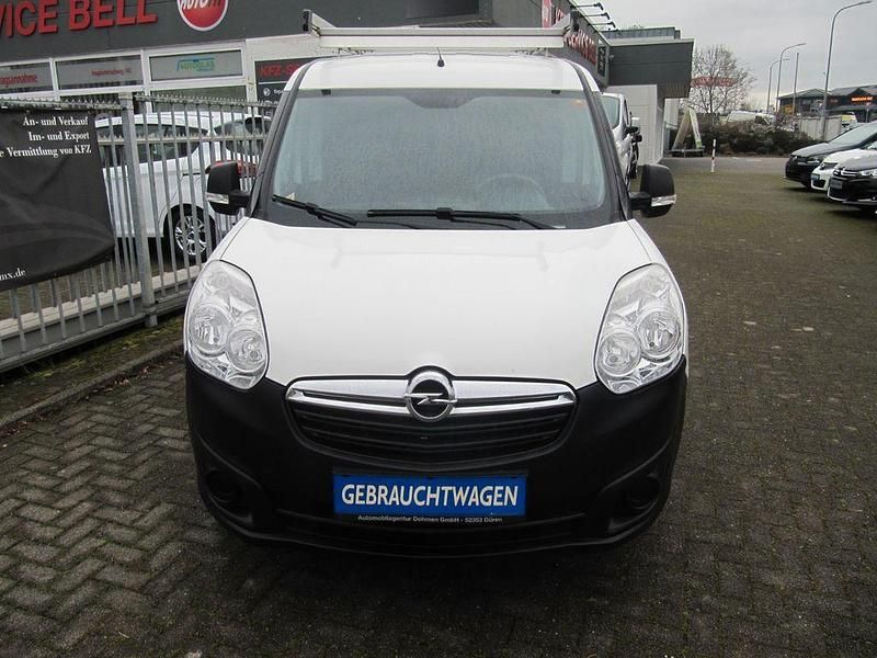 Gebraucht Opel Combo 90 PS (66 kW) 2016 Weiß Van / Kleinbus