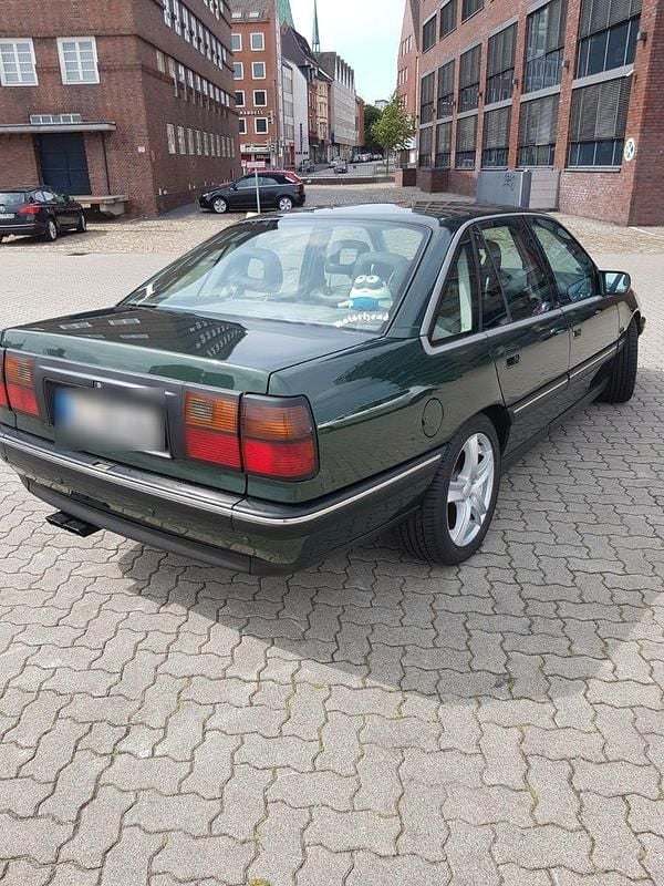 Second-hand Opel Senator 204 CP (150 kW) 1991 Verde Berlinǎ