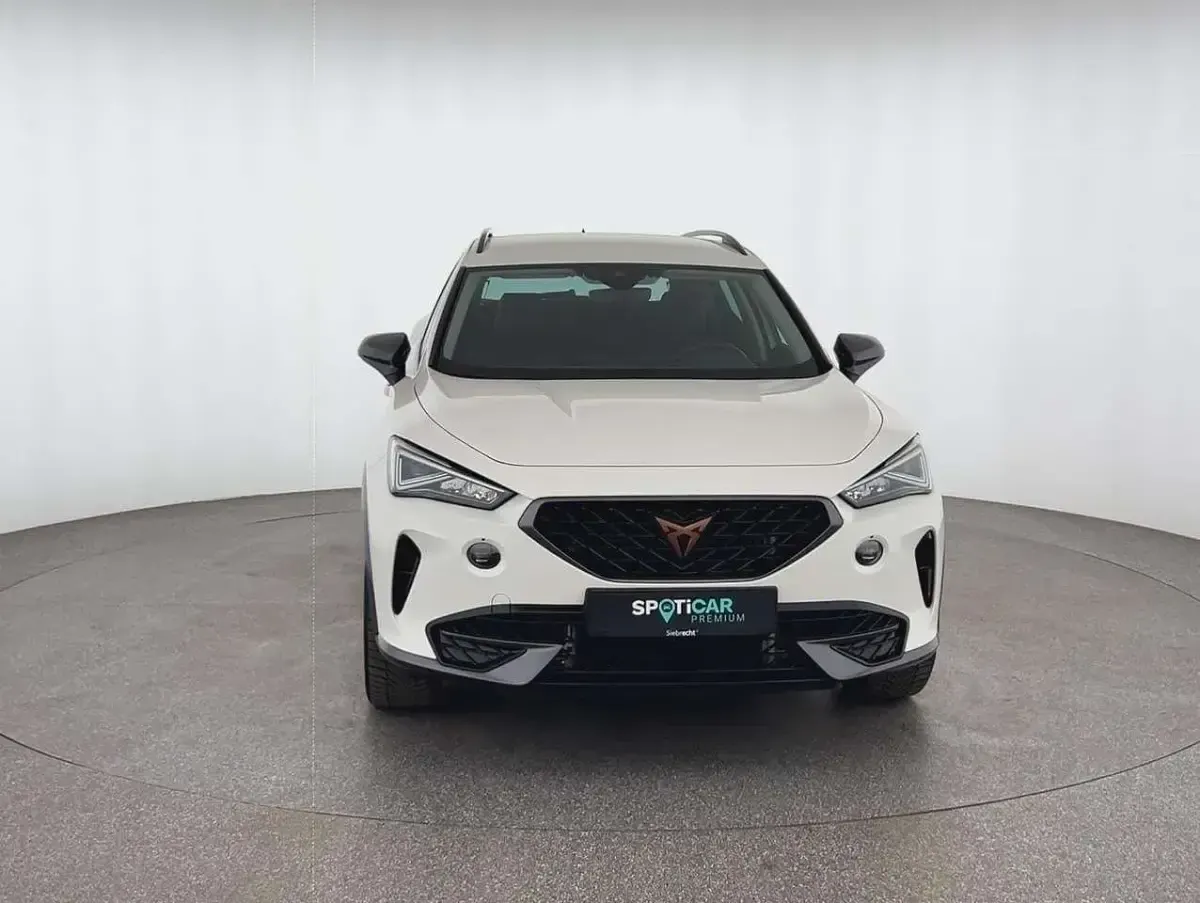 Gebraucht Cupra Formentor Basis 190 PS (139 kW) 2024 Weiß SUV