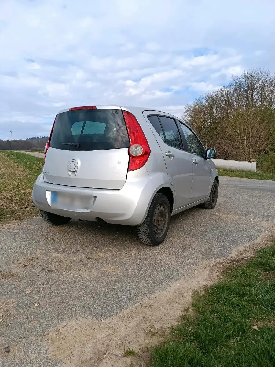 Gebraucht Opel Agila 2008 Silber Kleinwagen