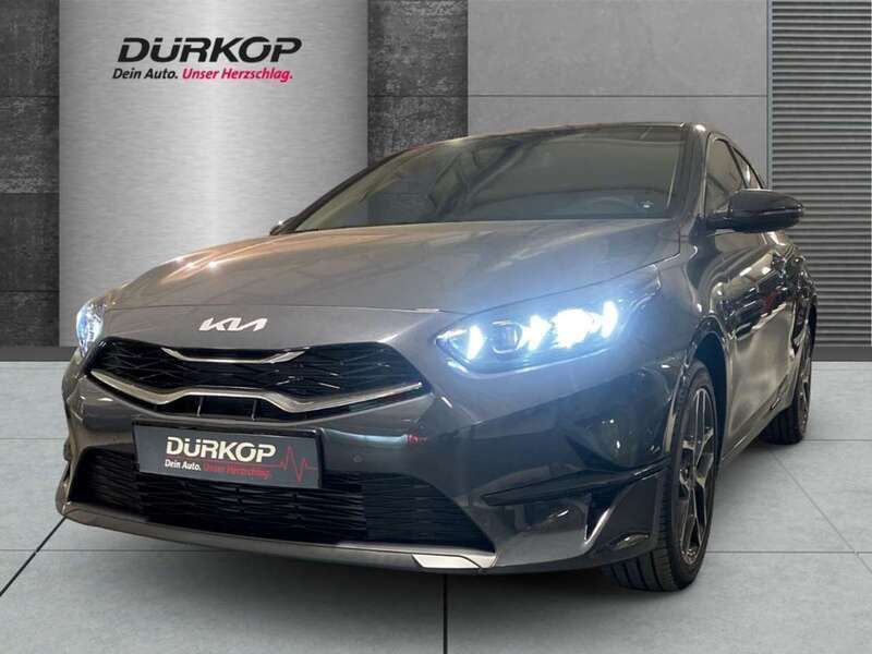 (h8g) dark penta metal m Neu 2025 Kia Ceed Style Limousine | 26.989 € (Fairer Preis) - Bild 1/4