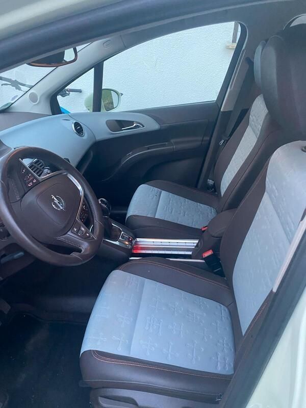 Silber Gebraucht 2013 Opel Meriva Innovation Van / Kleinbus | 5.490 € (Superpreis) - Bild 1/4