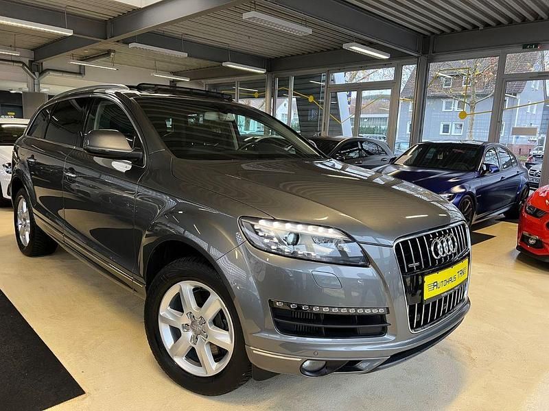 Grau Gebraucht 2014 Audi Q7 Performance SUV | 25.990 € (Teuer) - Bild 1/4