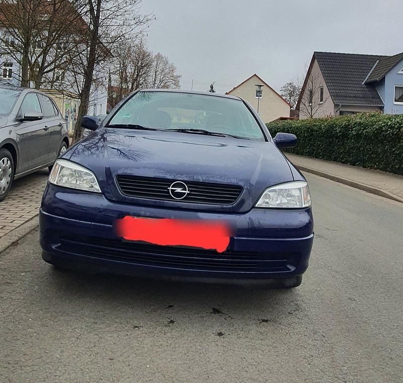 Gebraucht Opel Astra 90 PS (66 kW) 2008 Blau Limousine