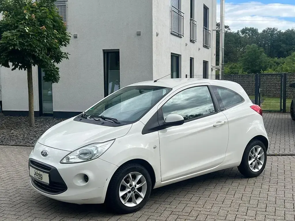 Gebraucht Ford Ka Champions Edition 69 PS (50 kW) 2014 Weiß Kleinwagen
