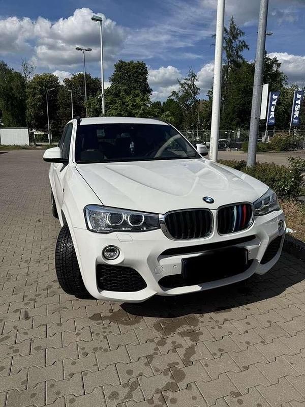 Weiß Gebraucht 2017 BMW X3 Sport Line SUV | 21.000 € (Teuer) - Bild 1/3