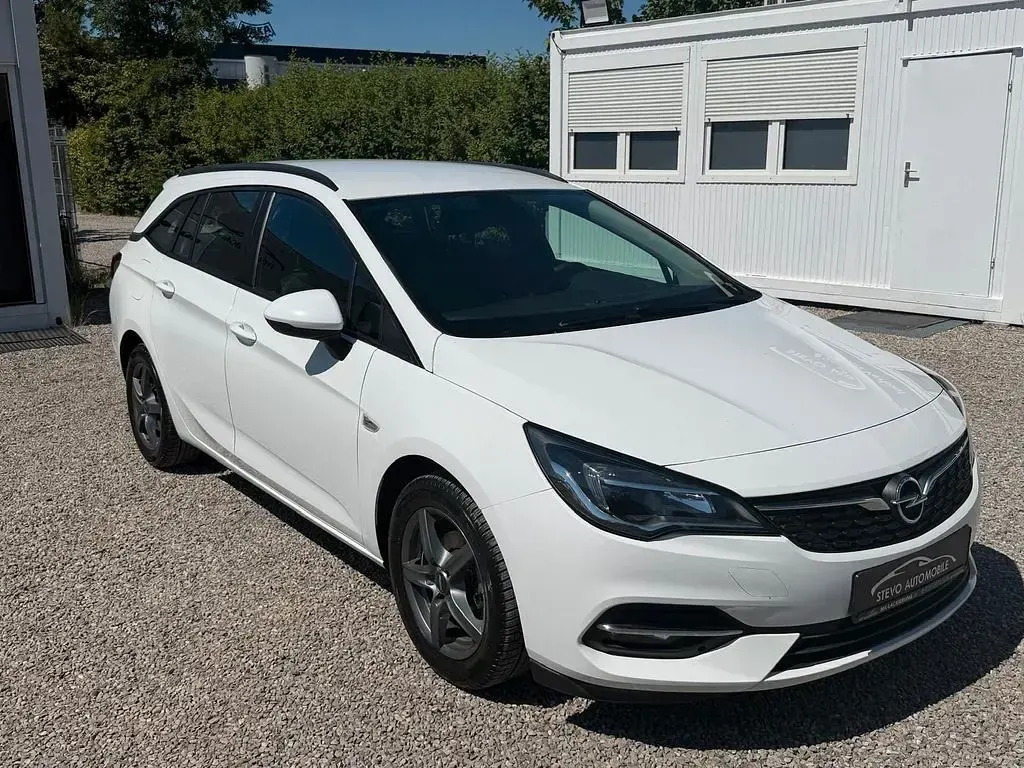 Gebraucht Opel Astra Business 122 PS (89 kW) 2020 Weiß Kombi