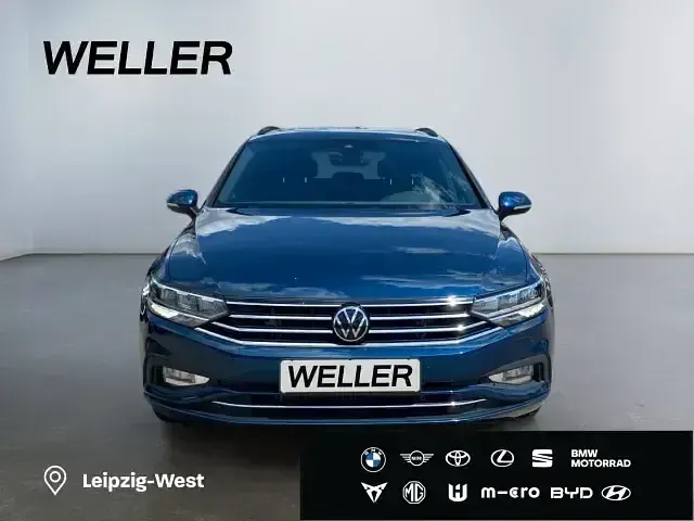 Gebraucht VW Passat Business 150 PS (110 kW) 2024 Blau Kombi