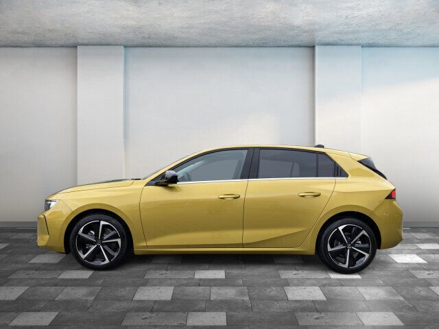 Gebraucht Opel Astra Elegance 110 PS (80 kW) 2023 Gelb Limousine
